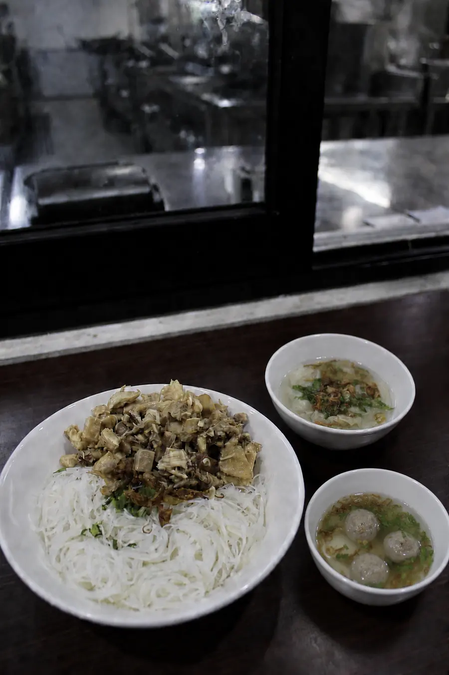 Yahun Ayam Komplit