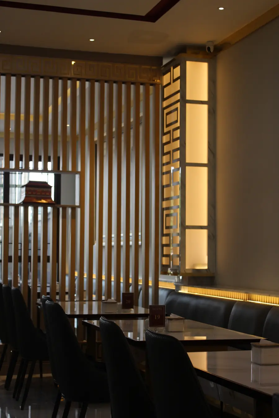 Dining Regular